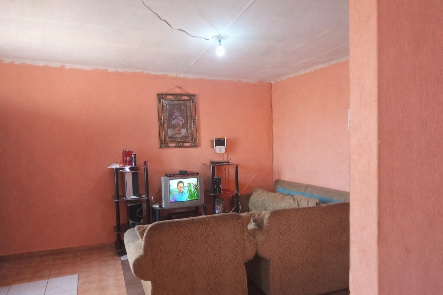 2 Bedroom Property for Sale in Bethelsdorp Eastern Cape